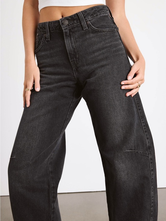 Levi's Denim - Levi’s Baggy Dad Barrel Jean